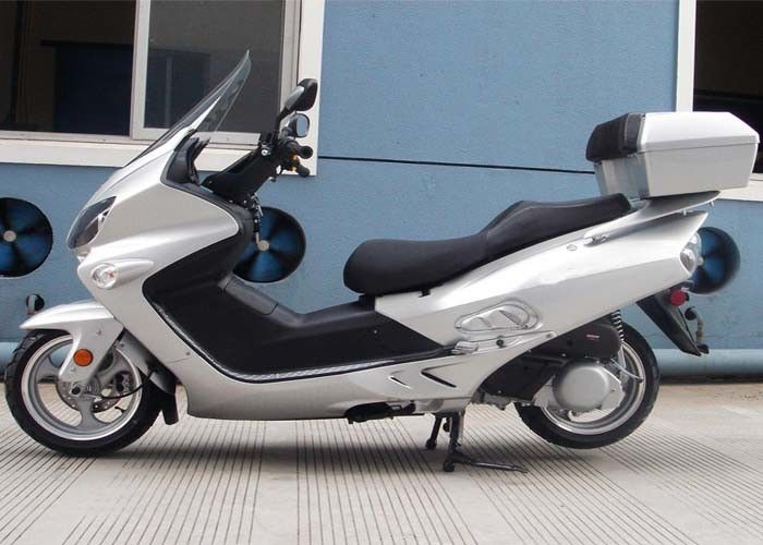 टीसीआई इग्निशन सिस्टम एडल्ट मोटर स्कूटर 14L 150cc टैंक स्कूटर 4.4 तेल की खपत