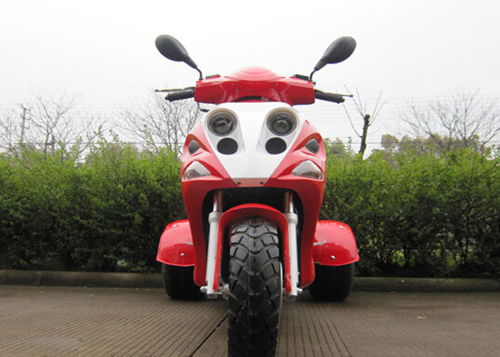 50cc ट्राई व्हील मोटरसाइकिल एयर कूल्ड सिंगल सिलिंडर फोर स्ट्रोक SOHC बिग रियर बॉक्स के साथ