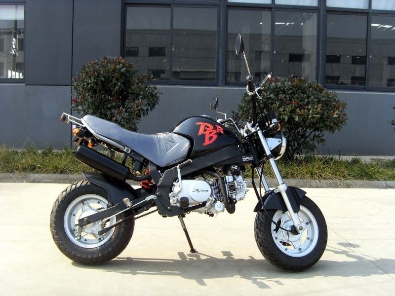 125cc स्काईमेट मोटरसाइकिल फ्रंट डिस्क रियर ड्रम ब्रेक 4 स्पीड गियर 7 एल ऑयल टैंक के साथ