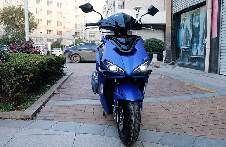 फ्रंट ABS डिस्क ब्रेक 150cc CVT मोटरसाइकिल 12 