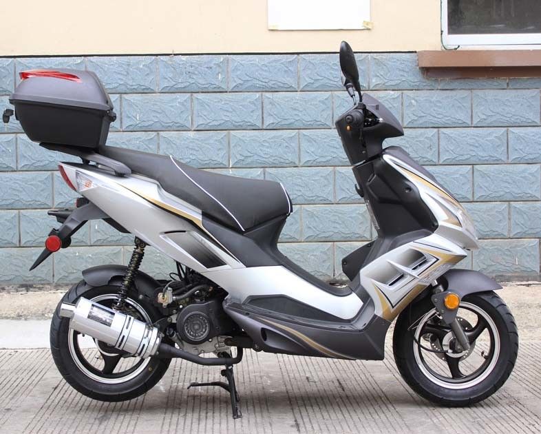 150cc इंजन गैस मोपेड स्कूटर 12 