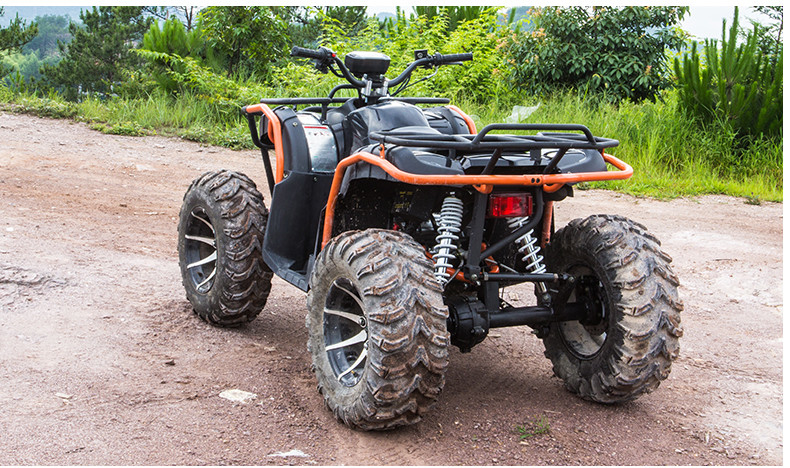 4 स्ट्रोक 250CC उपयोगिता वाहन एटीवी 4.8 एल ईंधन टैंक क्षमता 1790 * 1070 * 1170 मिमी